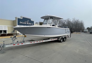 2023 Robalo R270  Boat